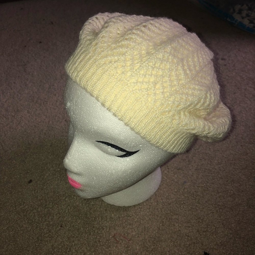 Knit Beret
